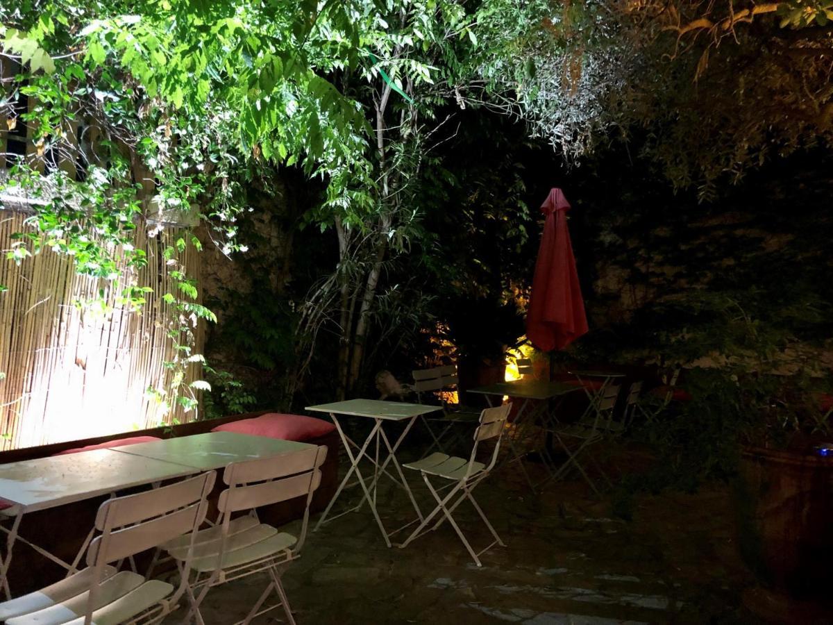 Hotel Saint Louis Aigues-Mortes Ngoại thất bức ảnh