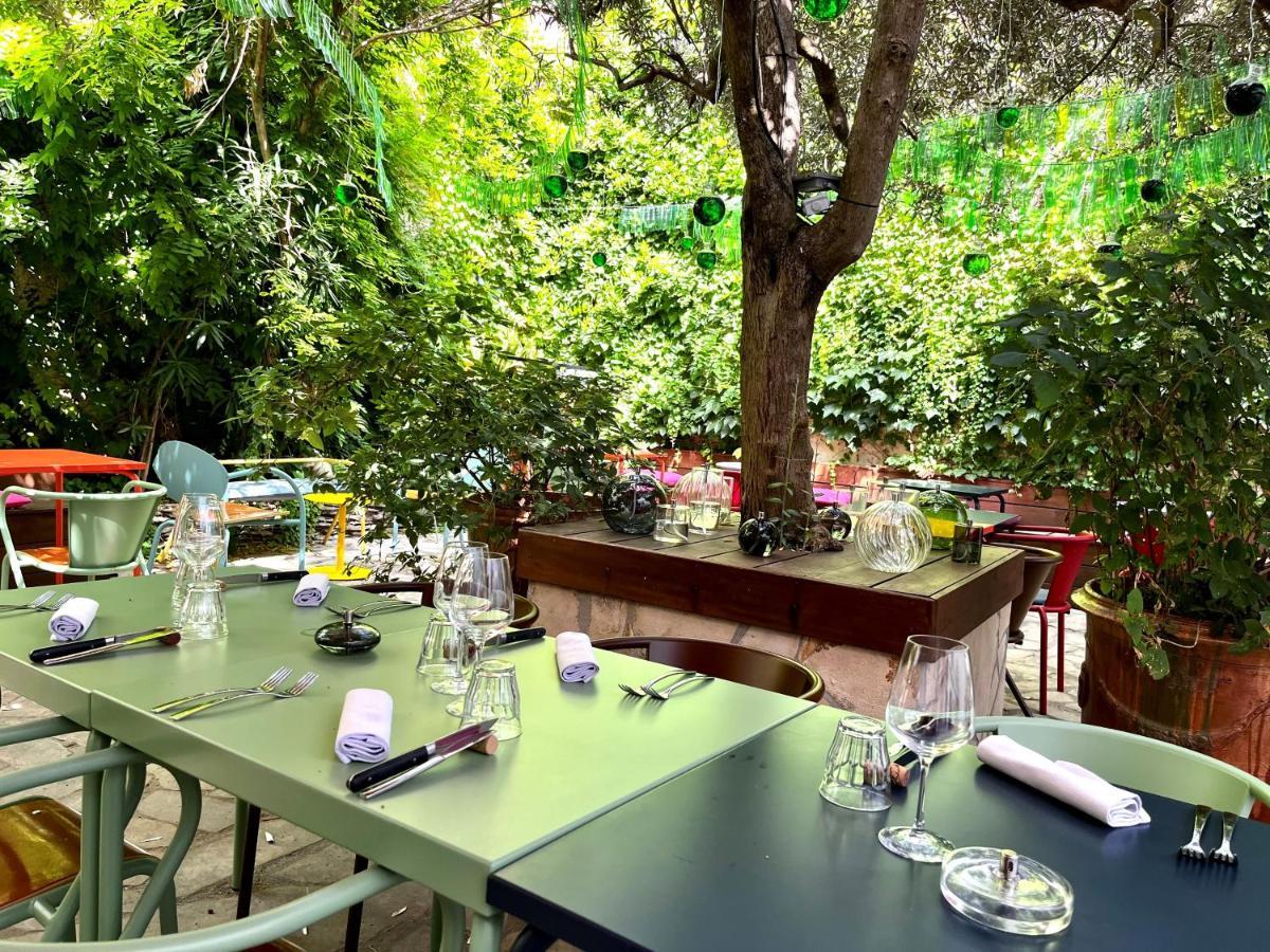 Hotel Saint Louis Aigues-Mortes Ngoại thất bức ảnh