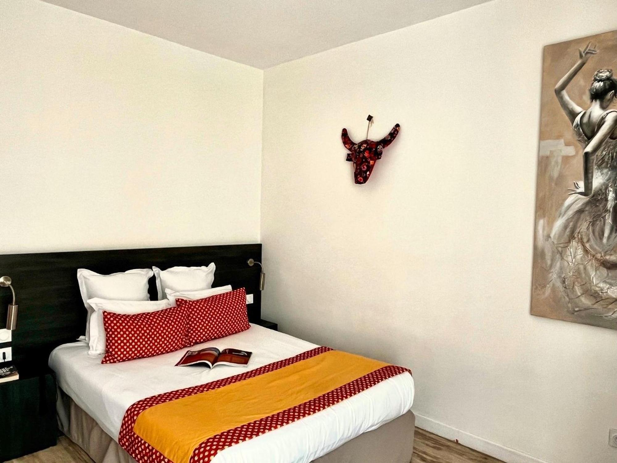Hotel Saint Louis Aigues-Mortes Ngoại thất bức ảnh