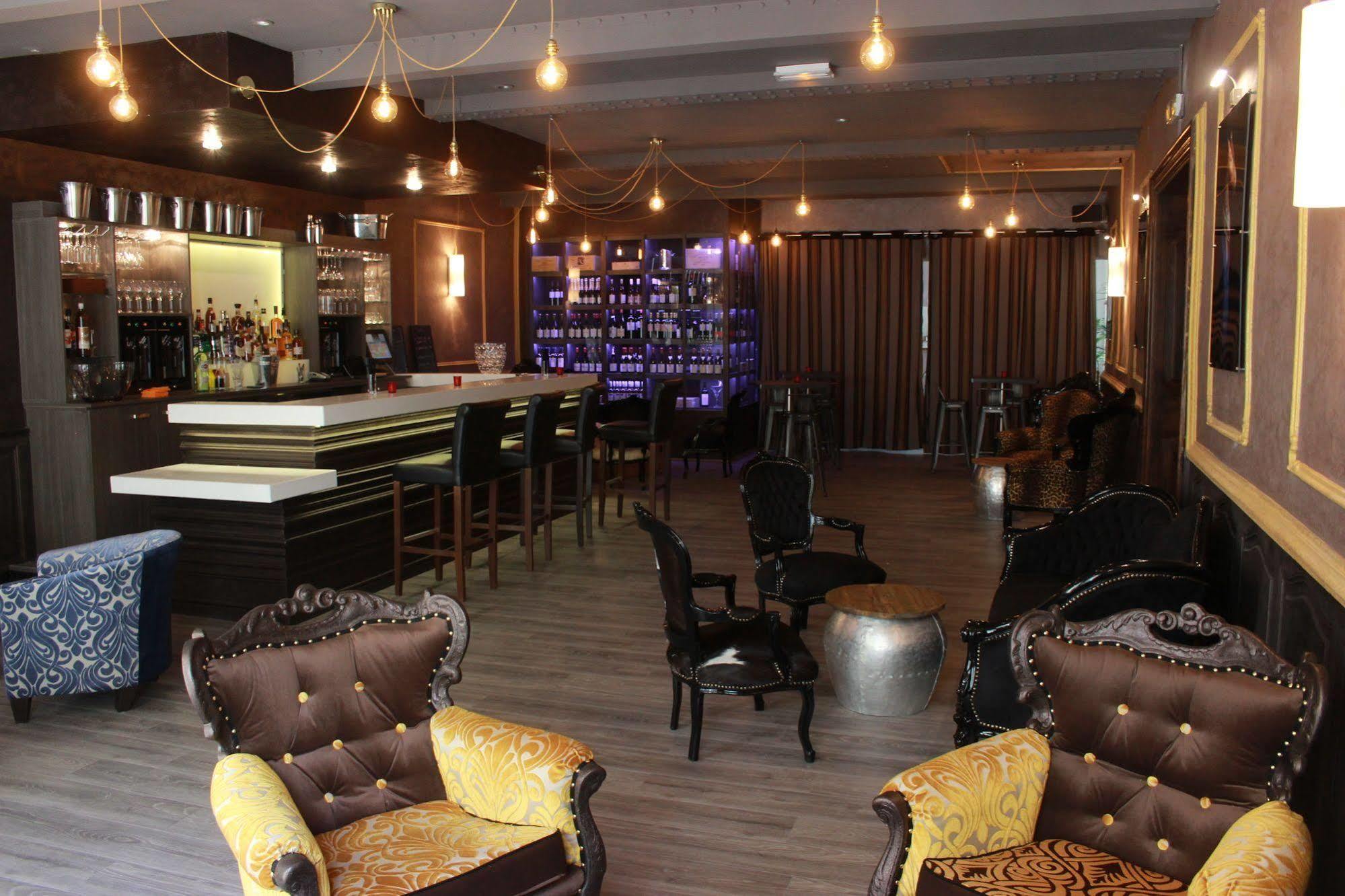 Hotel Saint Louis Aigues-Mortes Ngoại thất bức ảnh