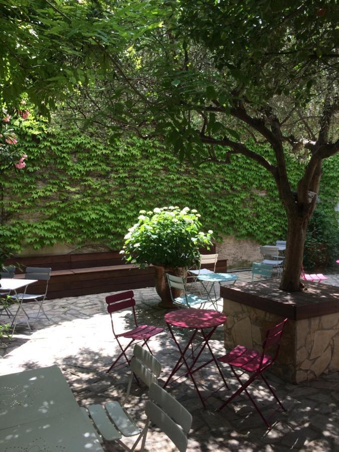 Hotel Saint Louis Aigues-Mortes Ngoại thất bức ảnh